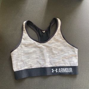 UNDER ARMOUR Sports Bra - M